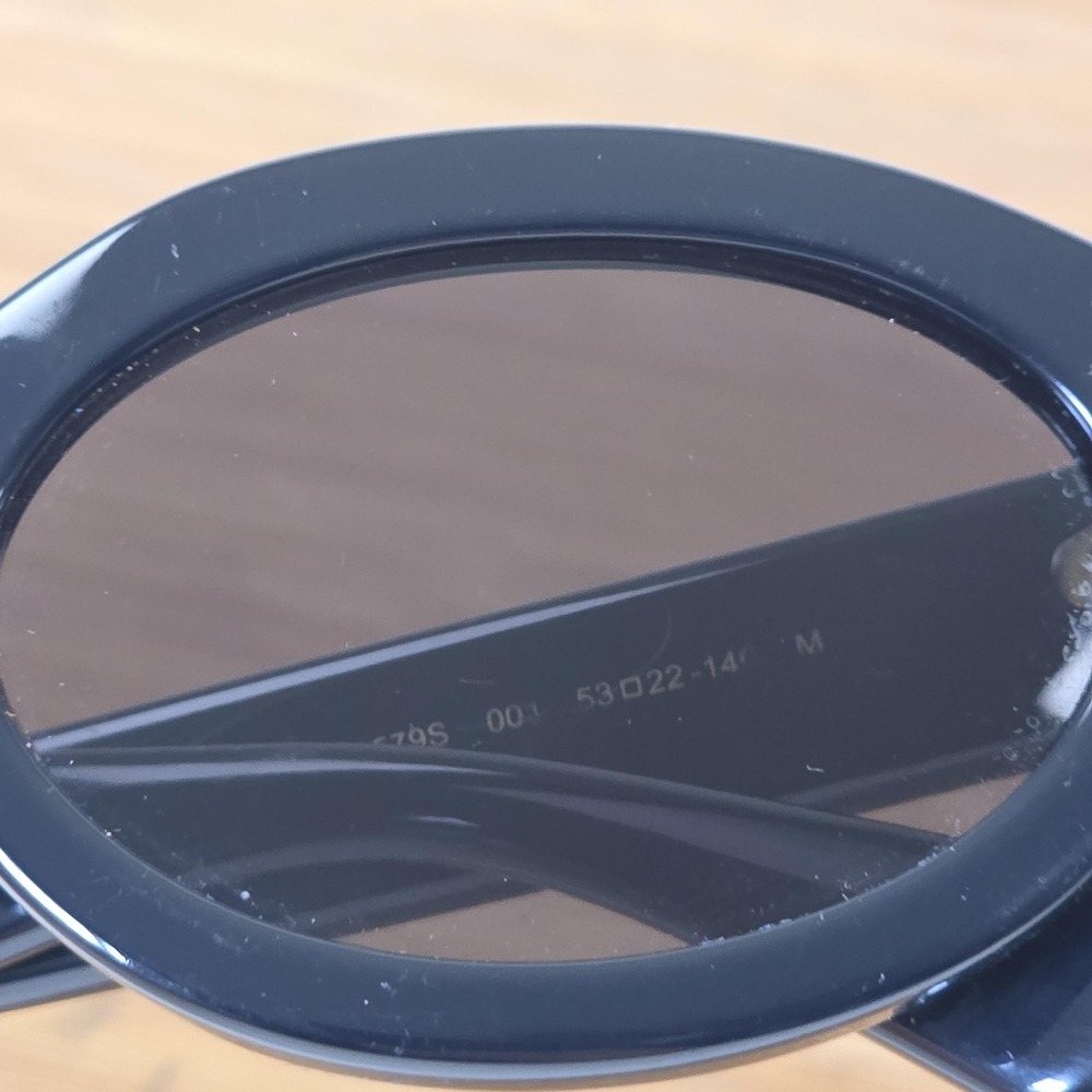 Gucci GG1579S Sunglasses Womens 53-22-140 Black Gray Oval Tinted Plastic Italy - Picture 15 of 16